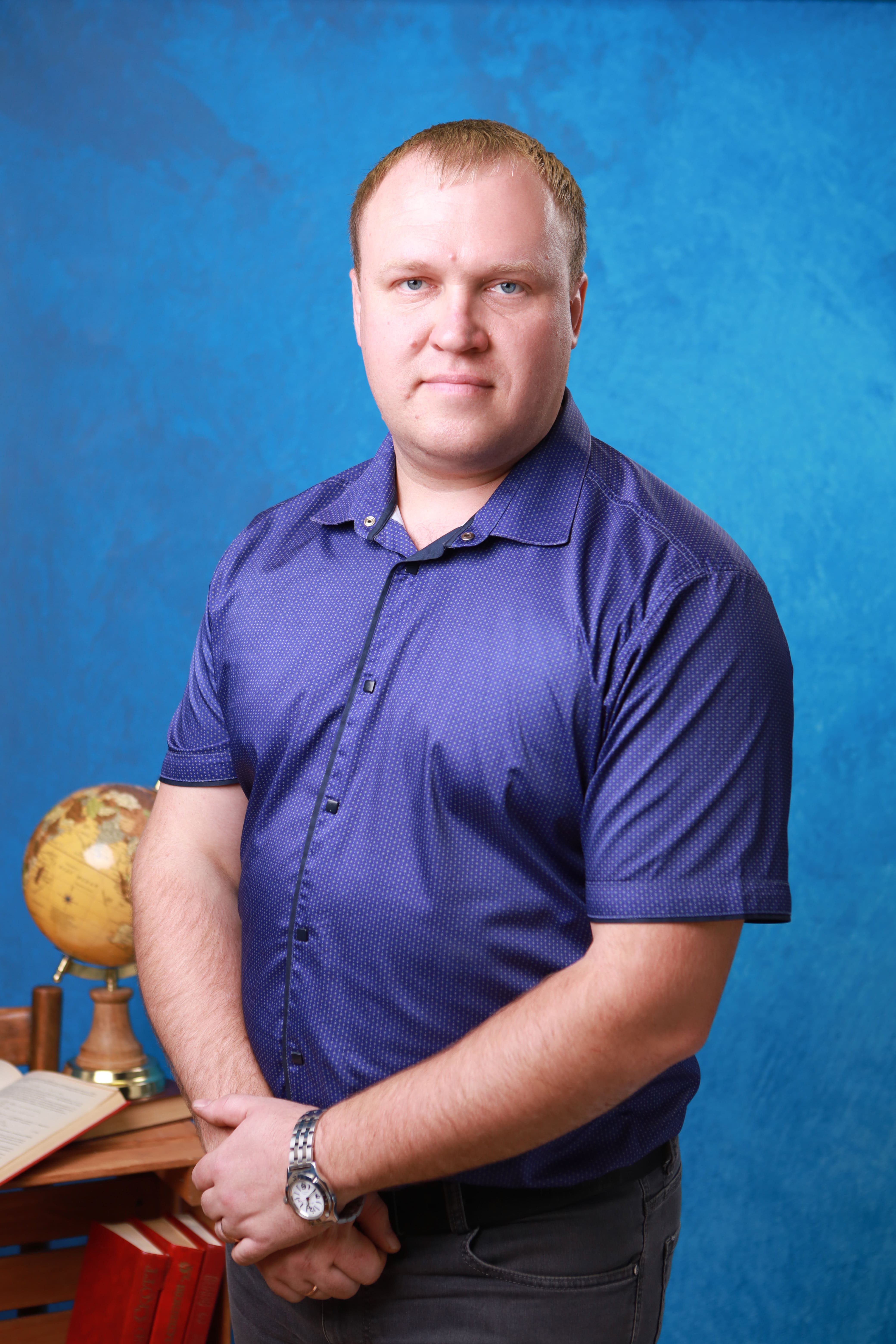 Сыромятников Владимир Юрьевич.